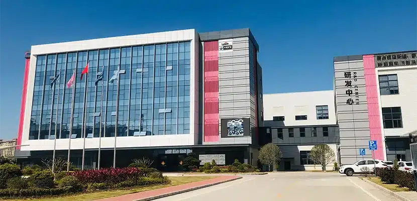 YEFE lubricant manufacturer factory building in China with integrated production, R&D center and quality control facilities